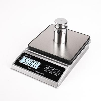 China With Scale Tray High accuracy slim digital kitchen scale for baking food scale with LCD 10kg/1g for sale