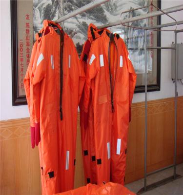 China MED Approval Oxford Thermal Insulation Immersion Suit for sale