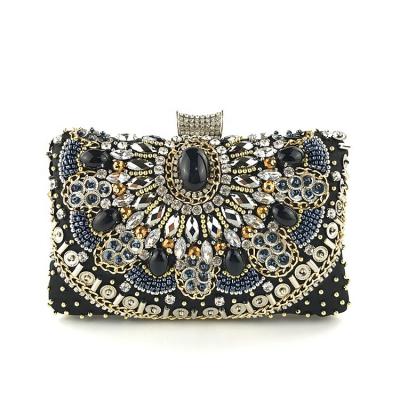 China Banquet Casual Handbags Luxury Rhinestone Embroidery Beaded Handbag for sale