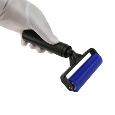 China Waterproof Rubber Roller For Manual Dust Removal Cleaner Tool Silicone Sticky Roller for sale