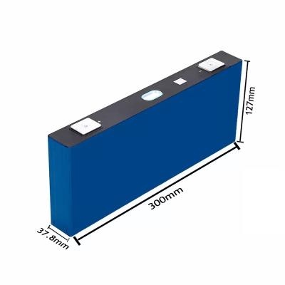 China Grade A Prismatic L300F170A 3.2v Lifepo4 Storage Battery CALB Cells 170AH Lithium Ion Battery For Solar Storage 300*37.8*124.4mm for sale