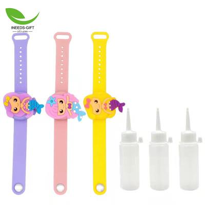 China China Custom Outdoor School Kids Travel Hand Sanitizer Wristband Holder Portable Silicone Wristband Holder for sale