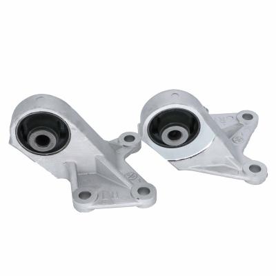 China Automotive Parts MN101362 3517A074 MN101361 3517A073 Engine Mount For Mitsubishi Outlander XL ASX for sale