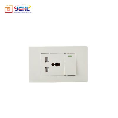 China Safety US Standard Multi PC 13A Strip 13A Electrical Switch And Socket for sale