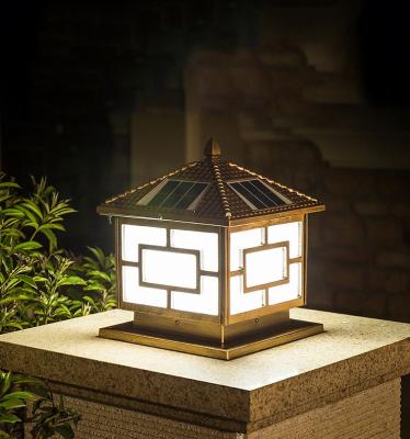 China European style outdoor waterproof landscape courtyard villa gate light fixture led solar pillar light for sale