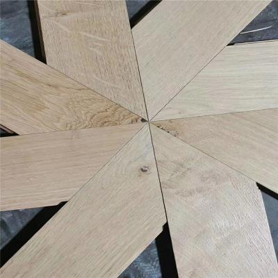 China Modern Multi-Layer White Oak Herringbone Herringbone Unfinished Engineered Wood Flooring for sale