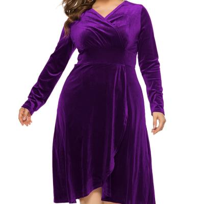 China Best Viable Price Plus Size Gold Velvet Ladies Dress Deep V-Neck Long Sleeve Dress for sale