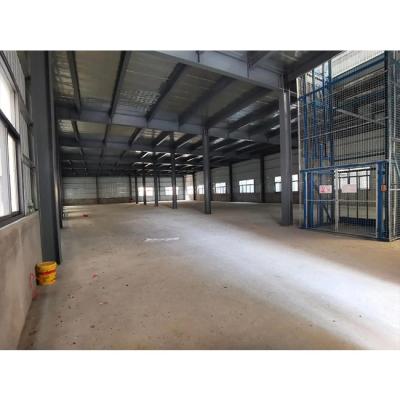 China Pre Engineered Steel Buildings , Light Galvanized Steel Frame Metal Buildings for sale