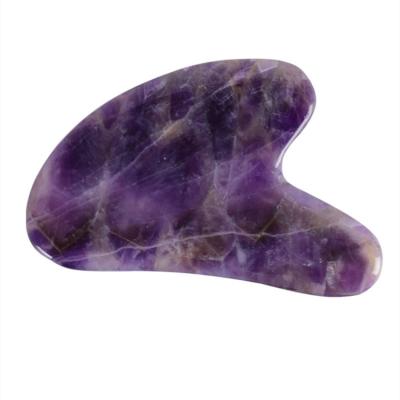 China Natural Jade Heart Shaped Guasha Board Health Skin Care Aging Tools Jade Gua Sha Massager Anti Fresh Amethyst for sale