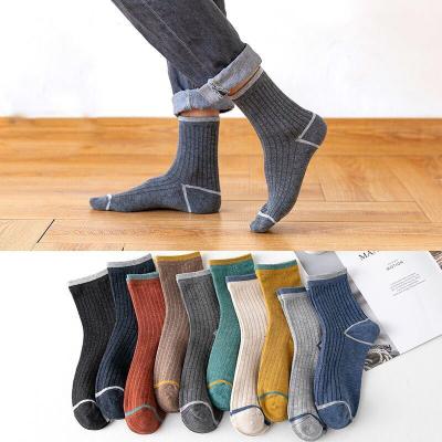 China Classic Style Sporty Fashion Sports Dress Socks Mens Vintage Cotton Socks for sale