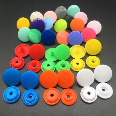 China Wholesale High Quality Dry Cleaning Children's Clothes T5 Color Resin Plastic Snap Button for sale