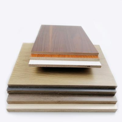 China 2440x1220 18mm traditional flame retardant shuttering waterproof marine plywood for sale