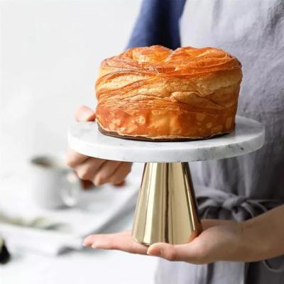 China Widely Used Fine Workmanship And Beautiful New Design Special 2021 Cake Tools Mable Cake Stand for sale