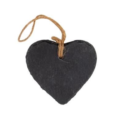 China Craftsman Factory Wholesale Price Natural Heart Shaped Edge Slate Note Board Stone Gift For Hanging for sale