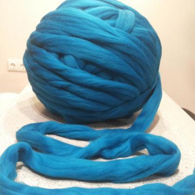 China Sustainable Bulky Elephant Hand Knitting 100% Merino Wool Bulky Yarn Winter Fancy Yarn For Sweater Blanket for sale