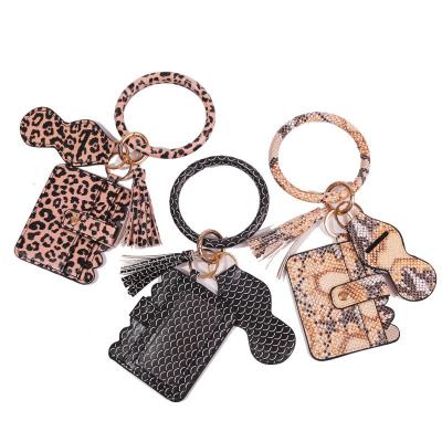 China PU Women Bracelet Chain Bracelet Wristband Keychain Keychain With Holder Leather Purse Lipstick Card PU Wallet Key Chains Set For Girls for sale