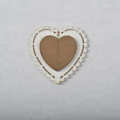 China Europe Wholesale Laser Cut Heart Shape Wood Craft Decoration for sale