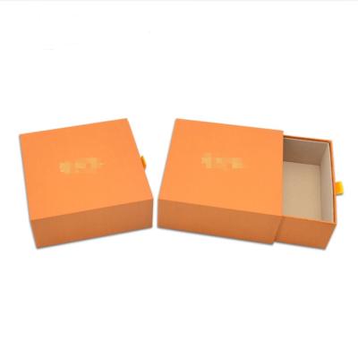 China High Quality Recyclable Orange Square Jewelry Packaging Box Custom Necklace Packaging Box for sale