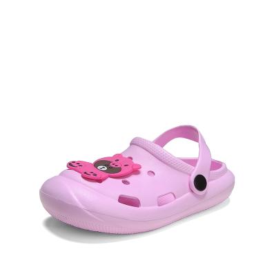 China Bear Charm Breathable Kids Clogs EVA Children Clogs Water Breathable Sandals Kindergarten Shoes Slippers for sale