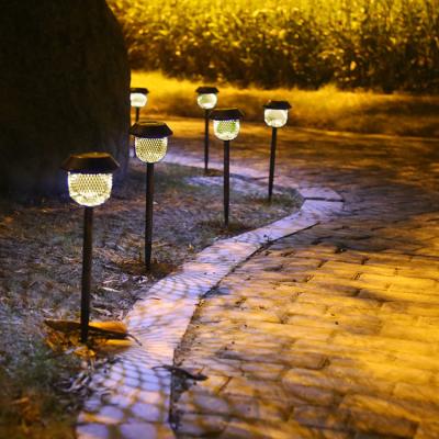 China 7.57lm/w PK6 Solar Pathway Light with Metal Net Lamp Garden Decoration for Patio Landscape Pathway Walkway for sale