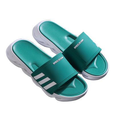 China Fashion Trend High Quality PVC Material Summer Outdoor Slippers For Men for sale