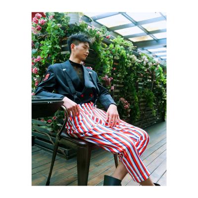 China Hotel uniform men's suit hotel uniform men's black jacket red and white striped pants fashion design customization for sale