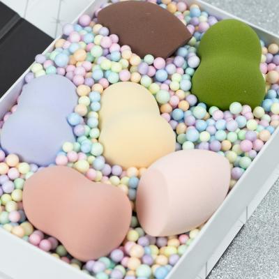 China Very Soft and Natural Blending Sponge for Makeup Kits for Girls Makeup Sponge Case for sale