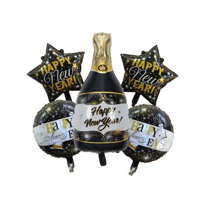 China 2022 Happy New Years Gift Toy 5pcs Foil Balloon Set Gold Black Star Foil Balloons New Year Decoration Bottle Foil Balloon for sale