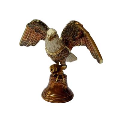 China Animal the living room is decorated with a majestic vintage eagle statue craft jewelry box for sale