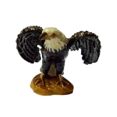 China High quality animal inlaid ornament with rhinestone jewelry box open fierce wingswing eagle for sale