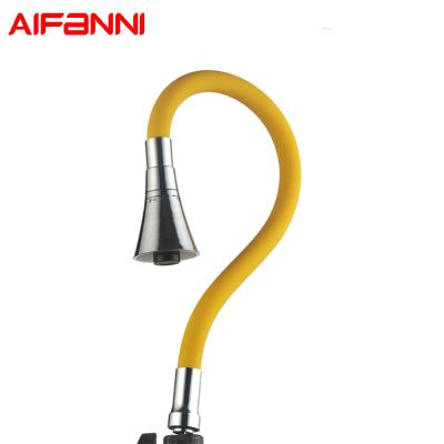 China Thermostatic Faucets Color Customization Rotatable 360 ​​Degree PVC Water Drain Flexible Tubing Hose For Kitchen Faucet for sale