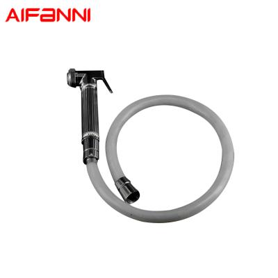 China Stainless Steel /PVC Durable Using Low Price Rubber Shower Hose For Bath Faucets for sale