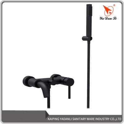 China Without Slide Bar Modern Design Bathroom Shower Brass Wall Mounted Matte Black Tub for sale