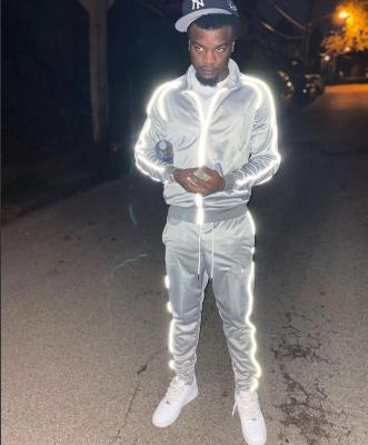 China Custom Breathable Private Label Logo 3m Reflective Jogger Set Mens Tracksuit Set Slim Fit Zipper Two Piece Mens Tracksuit for sale