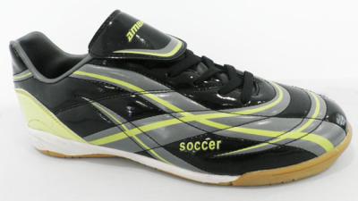 China Black Indoor Soccer Turf Shoes , Shinning PU Upper MD Outsole Turf Football Cleats for sale