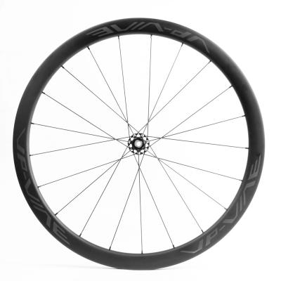 China Road Bikes C40 700C Pro Road Bike Carbon Fiber Wheelset Bike Wheels High Profile Carbon Wheels for sale