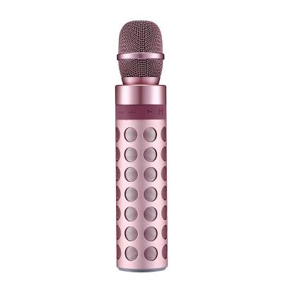 China Q7 USB Karaoke Microphone Portable Handheld Wireless Speaker For Christmas Gift Promotion for sale