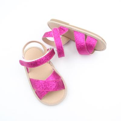 China Flat 2022 New Non Slip Summer High Quality Stylish Girls Beach Shoes And Sandals for sale