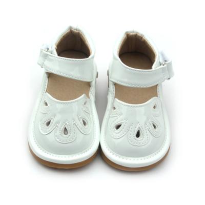 China PU Leather Kids Sandals China New Summer Light Squeaky Shoes for sale