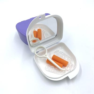 China New Design Dental Triangular Plastic Dental Aligner Case Orthodontic Lab Retainer Case for sale