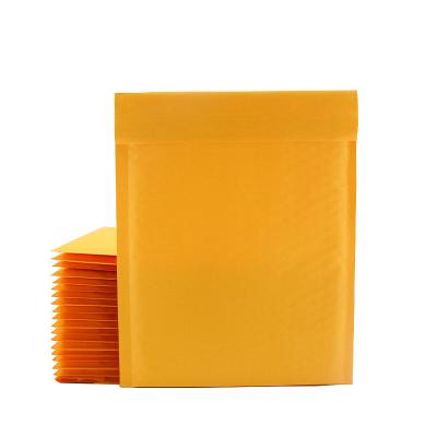 China Shock Resistance Factory Direct Selling Kraft Bubble Mailers Shipping Envelopes Bubble Mailers Self Sealing Padded Envelope for sale