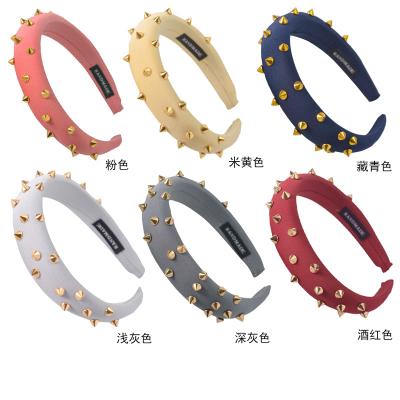 China Wholesale new popular hot selling HB488 punk rivet solid sponge padded baroque headband headband for women for sale