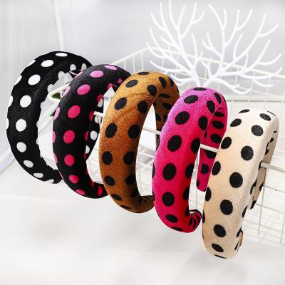 China Wholesale Korean style women's headbands HB453 2022 sponge material fashion velvet terry padded headband for sale