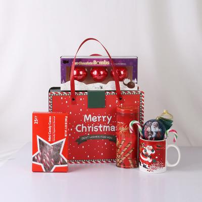 China Normal Christmas Gifts Chocolates And Sweets Gift Set With Mug for sale