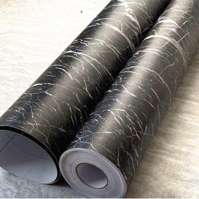 Chine Des autocollants en PVC auto-adhésifs de marbre à rouleaux uniques pour la décoration des portes des armoires à vendre