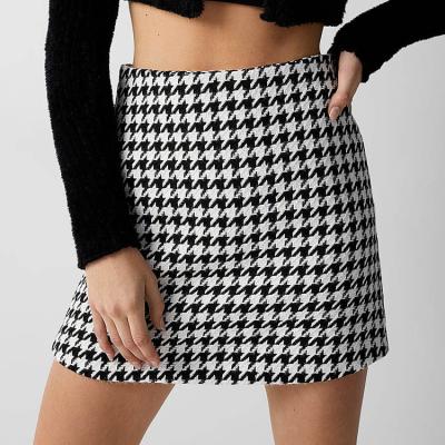 China A Line Mini Skirts Hot Girls In Shorts Anti-Static Women's Houndstooth OEM Tweed Skirts For Women for sale