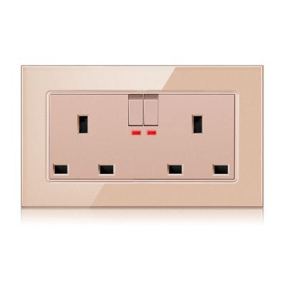 China With 1.4mm Iron Plate / With Claw UK Standard Tempered Glass Panel Dual Hole 13A Three Hole Mounting Socket, Dual USB Port & 2 Gang Switch for sale