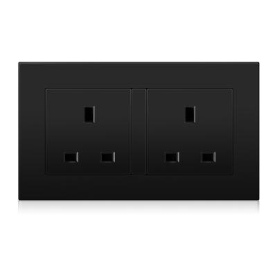 China With 1.4mm Iron Plate / With UK PC Board Standard 146mm*86mm Double Hole 13A Three Hole Socket 2 Socket Double Strip Switch for sale