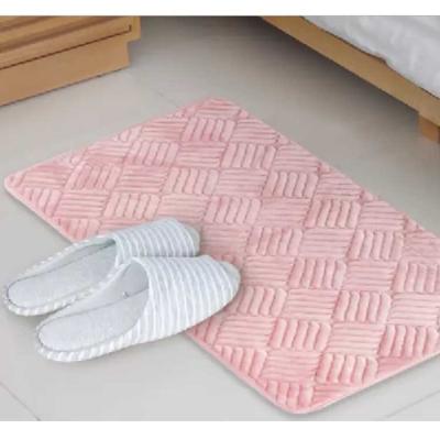 Cina Quilted Flannel Fabric Solid Color Rugs Comfortable Door Floor Carpet Anti Slip Bath Mat in vendita