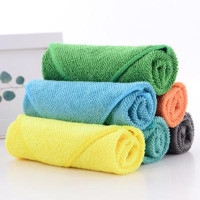 China Sustainable Microfiber Towel 40x40 Car Detailing Microfiber Cleaning Cloth Car Wash Towel for sale